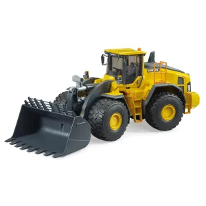 Alternative view of Volvo L260H PayLoader
